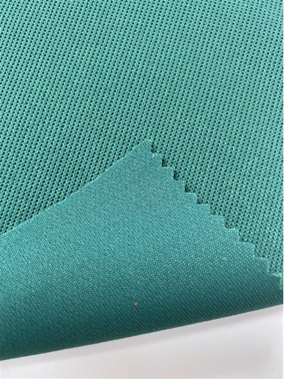 GZ-YXYF 3568#  棉感太空條 幅寬：175CM 克重：250-260GSM 成分：100% polyester   吸濕排汗 後面照